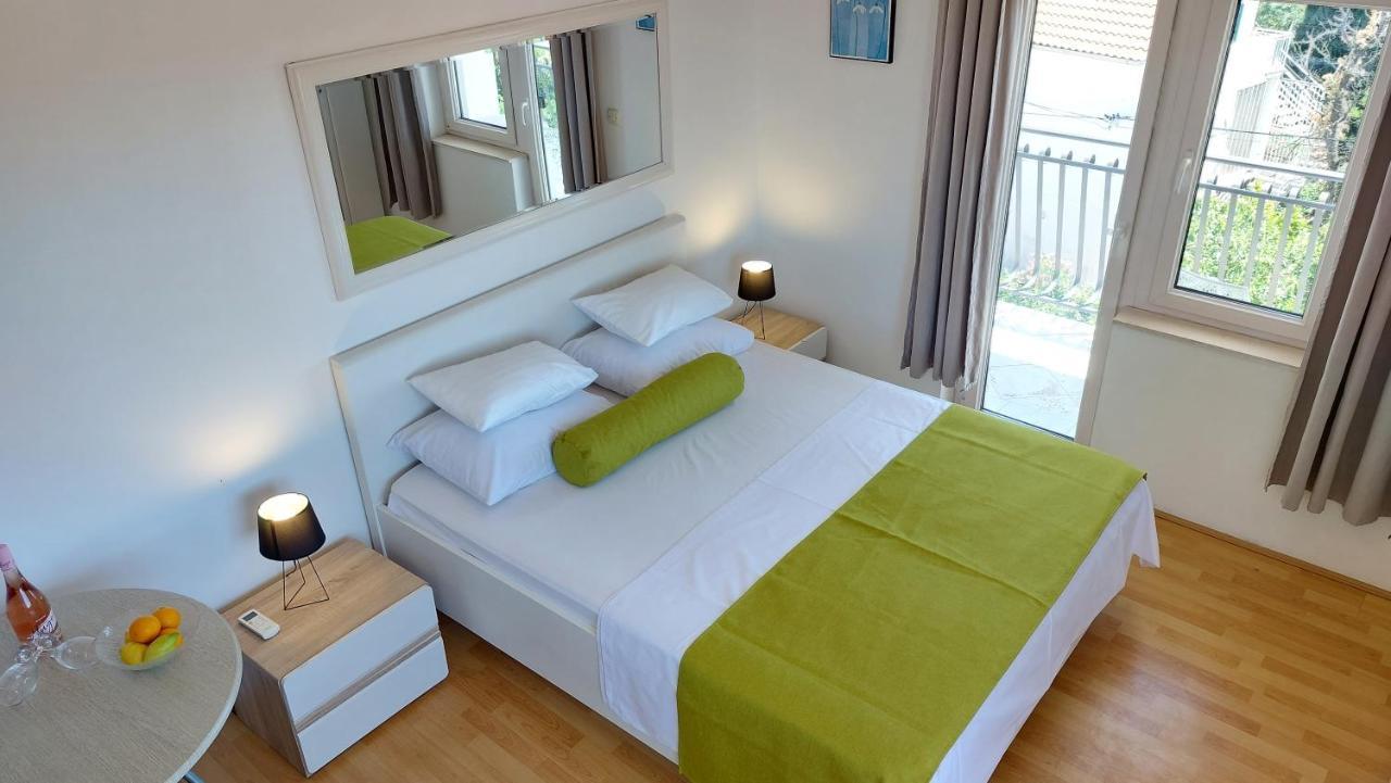 Sea Side Apartments ヴォディツェ エクステリア 写真