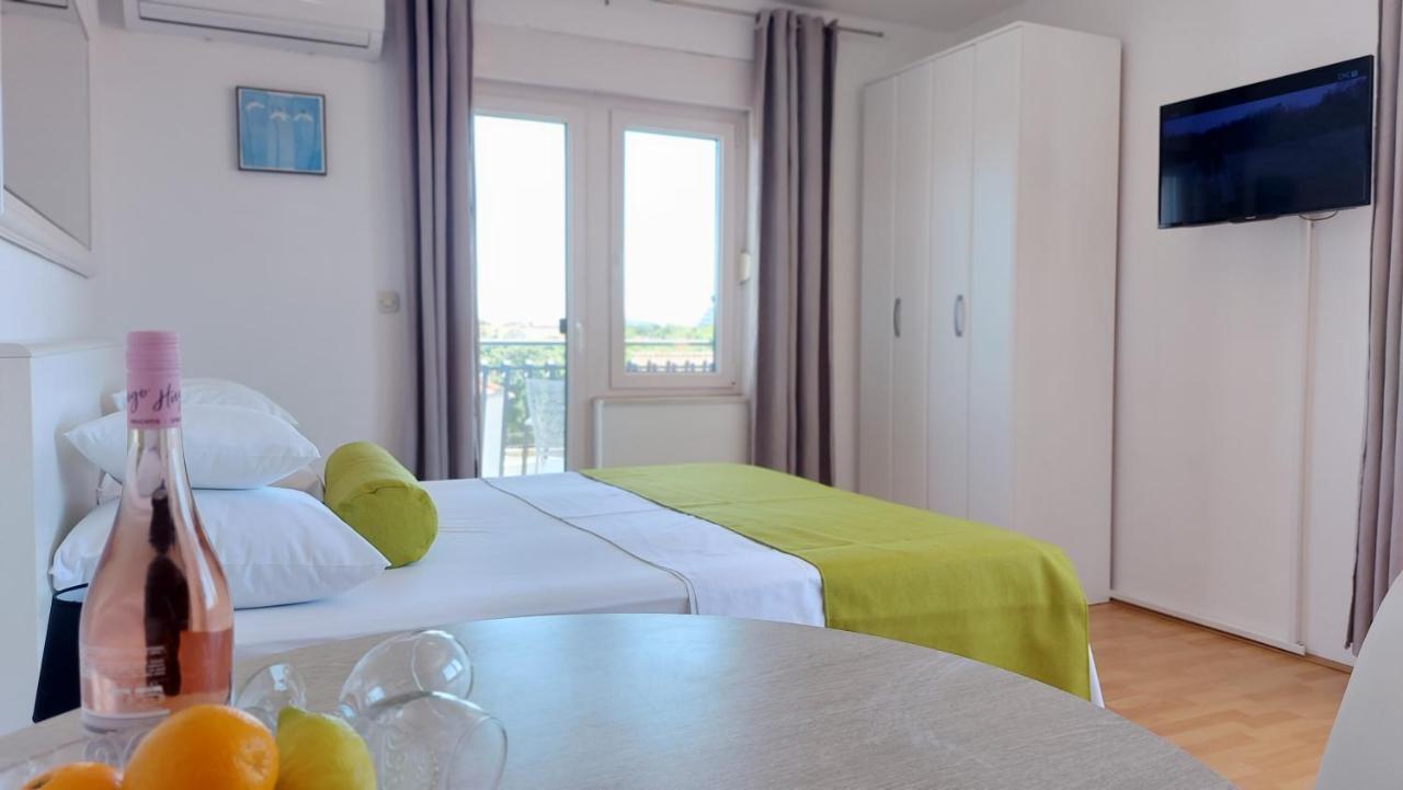 Sea Side Apartments ヴォディツェ エクステリア 写真