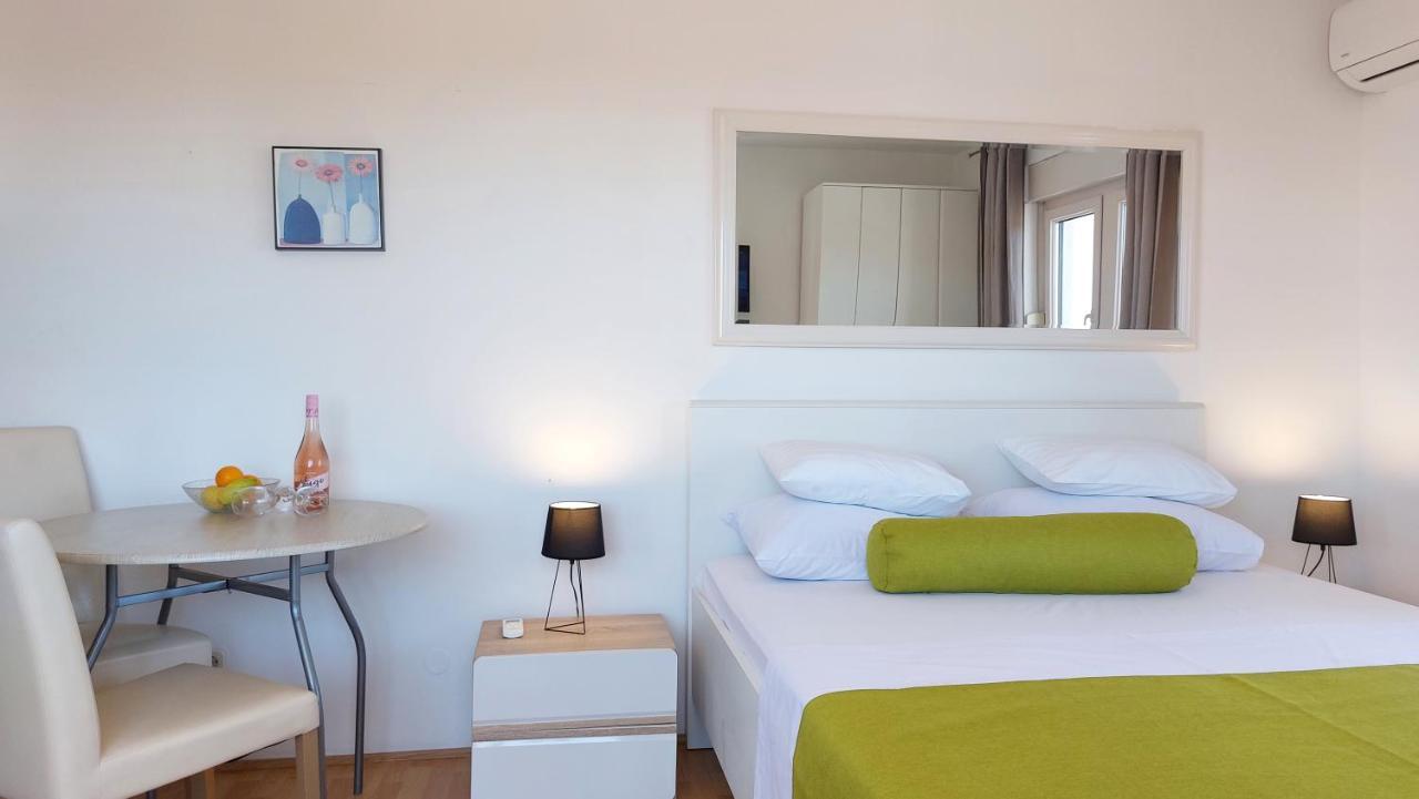 Sea Side Apartments ヴォディツェ エクステリア 写真