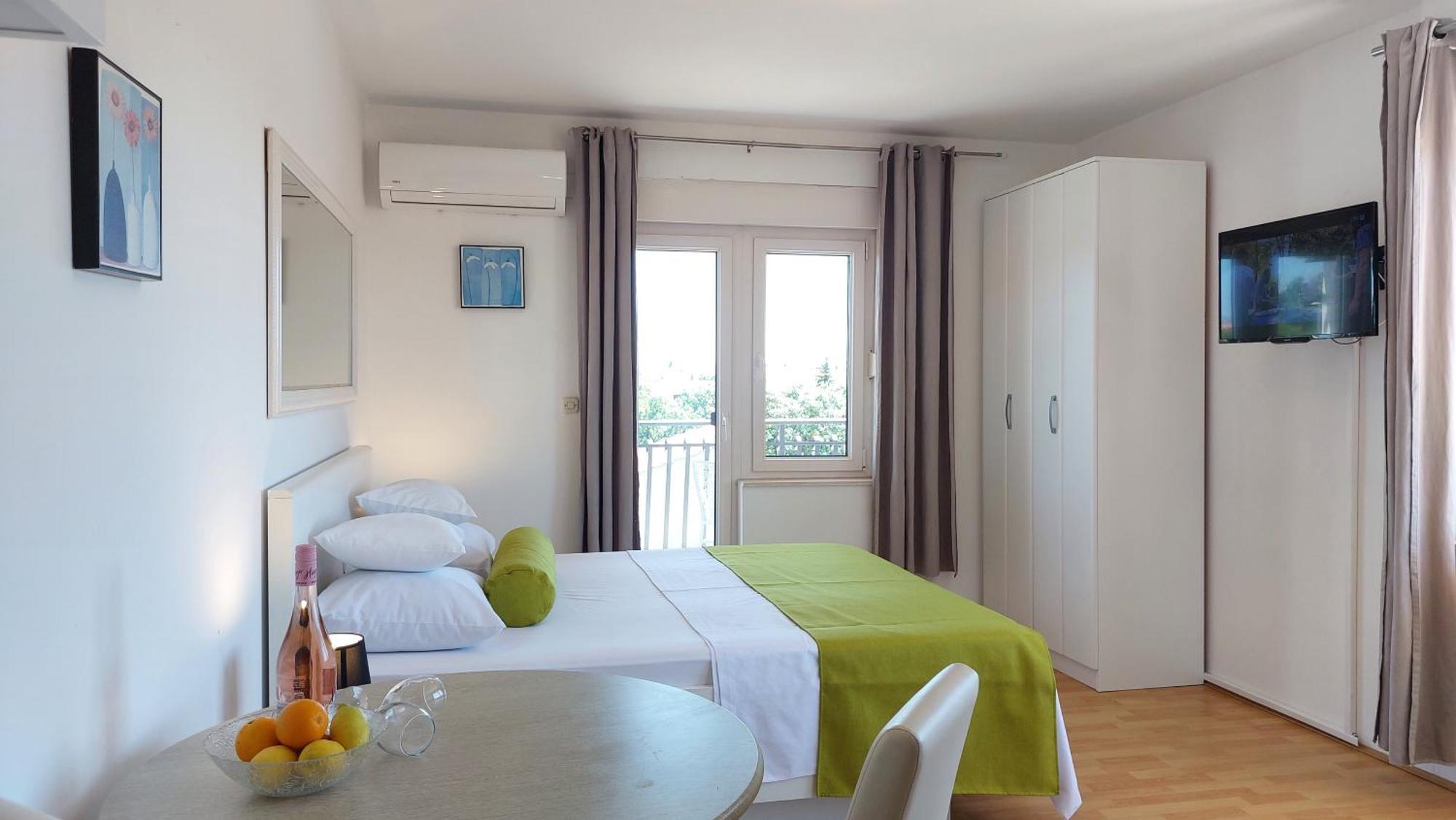 Sea Side Apartments ヴォディツェ エクステリア 写真